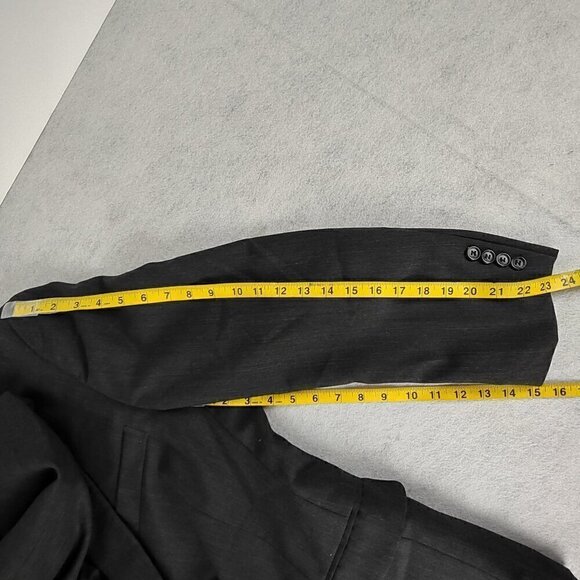 Kilburne and Finch Men's Gray Two Button Wool Blend Suit Jacket, Size 44S - Picture 9 of 12